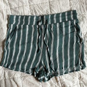 F21 striped shorts
